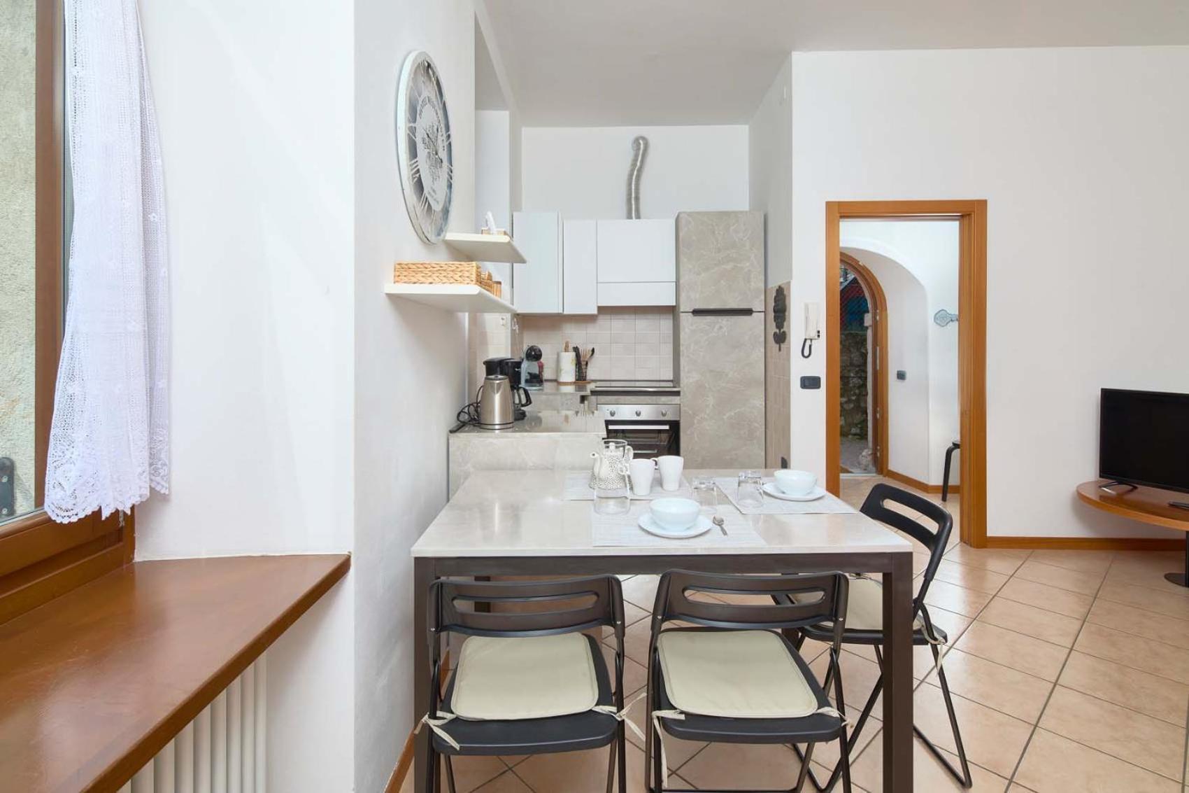 Appartamento Ania Vista Castello Тено Екстериор снимка